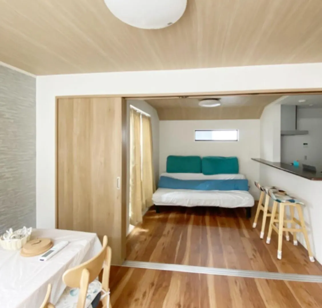 Apartment Shinjuku#Ookubo#Kabukicho#New Built 4Beds Room,3 Toilets, 2 Shower Rooms#新宿中心#大久保#歌舞伎#地铁站步行2分#新建一栋3层楼 4个卧室3个卫生间2个浴室1个客厅#高速无限制网络#智能马桶#干湿分离103 Tokyo